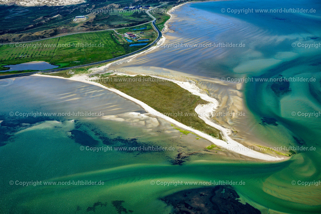 Sylt_List_Uthörn_ELS_5961210625 | LIST AUF SYLT 13.08.2025 Wattenmeer bei der Nehrung Uthörn in List auf der Insel Sylt im Bundesland Schleswig-Holstein. // Wadden Sea near the Uthoern Spit in List on the island of Sylt in the federal state of Schleswig-Holstein. Foto: Martin Elsen