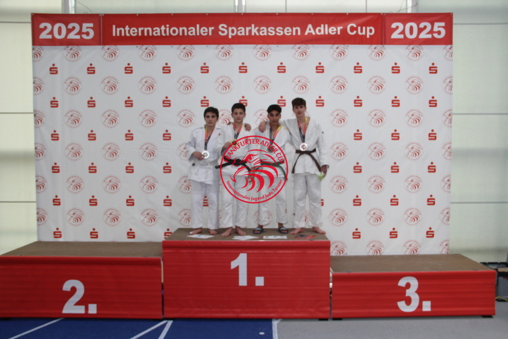 IMG_9879 | Fotos vom Adler Cup - Pictures from Adler Cup

Hier findet Ihr alle Eindrücke und großen Momente der Adler Cup Wochenenden. Here you will find all impressions and great moments of the Adler Cup weekends. - Realisiert mit Pictrs.com