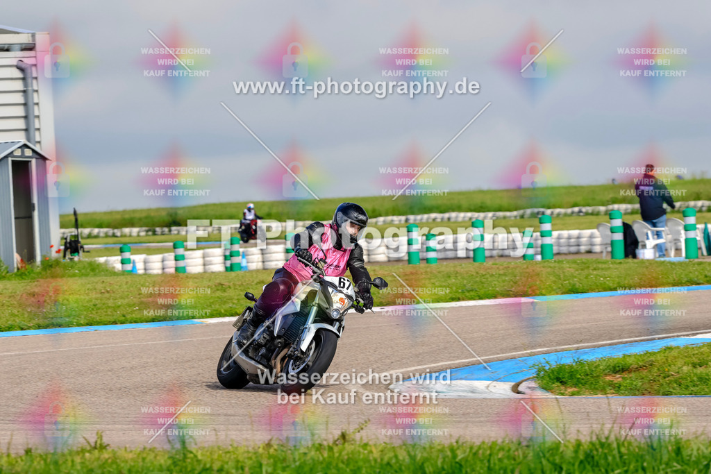 MotoTeam-8413 | Hier findet Ihr Bilder von Touristenfahrten auf der Nürburgring Nordschleife oder von anderen Veranstaltungen die ich besucht habe. Viel Spass beim Durch Schauen 