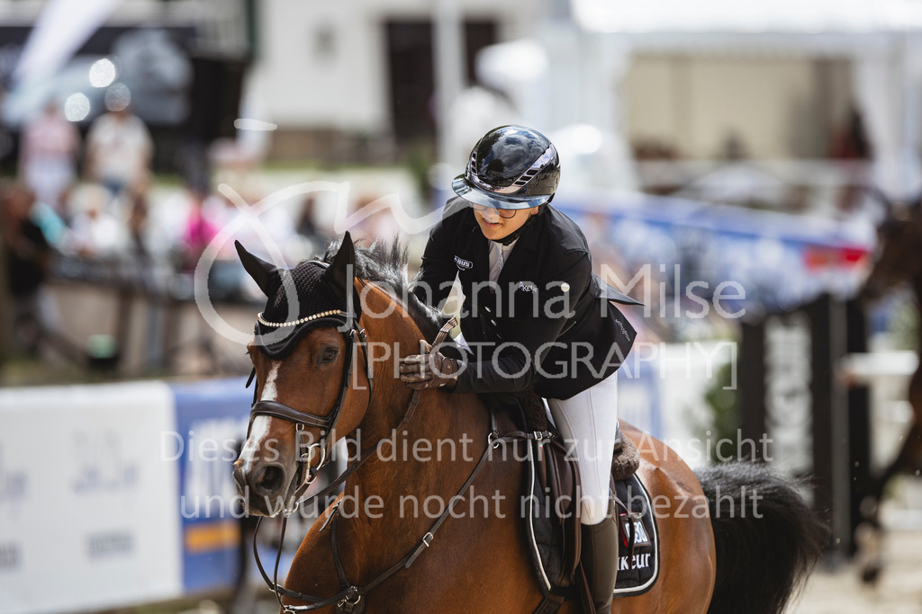 240714_BHO_M2-Spr-2-366 | Deine schönsten Turniermomente als professionelle Fotos! Entdecke hochwertige Pferdesport-Fotografie im Online-Shop. Jetzt Fotos finden & bestellen!