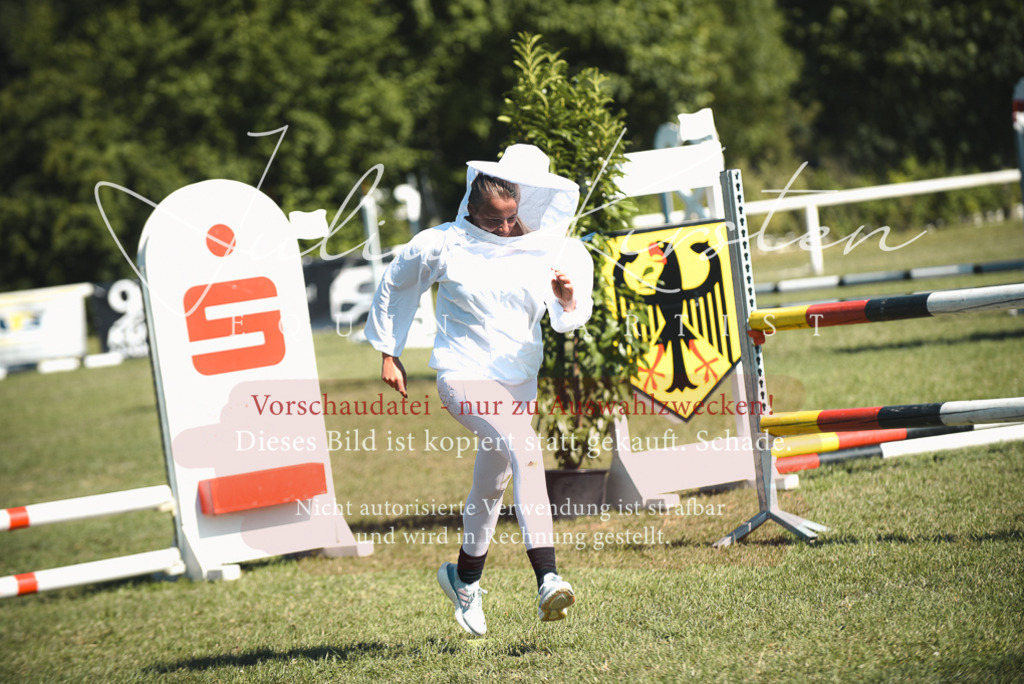 DSC_7691 | Pferde- und Turnierfotografie in Westsachsen. Pferdeportraits, Auftragszeichnungen und intuitive Kunst.