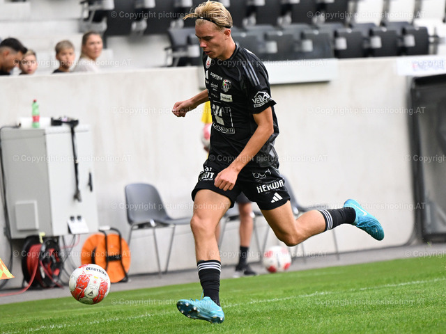 pictureshooting.AT-20240901-0057 | Image shows Erik Kojzek (WAC), LASK (weiss) vs. RZ Pellets WAC (schwarz), Sport, ADMIRAL Bundesliga, Fußball /Foto: Albert Mikovits Datum 20240901