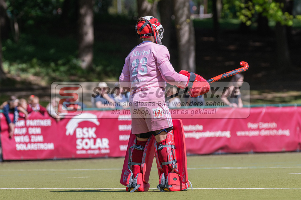 SM_20250511-D85_9897 | 1.Bundesliga Feld - Rückrunde (W) UHC - RWK / 0:3 (0:1)