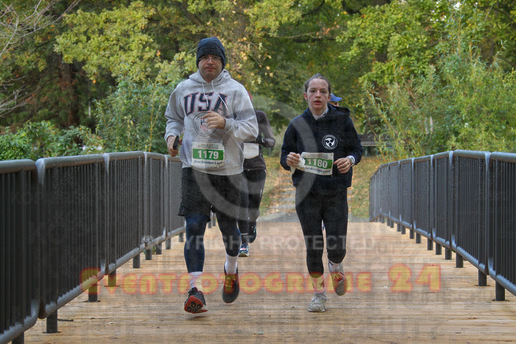 231015_1010_EV4_0921 | Sportfotografie im Rhein-Sieg Kreis, Köln, Bonn, NRW, Rheinland Pfalz, Hessen, etc. Unser Tätigkeitsfeld umfasst den Laufsport vom Volkslauf über den Marathon, Duathlon, Triathon bis zum Ultralauf wie Kölnpfad Ultra oder Schindertrail.