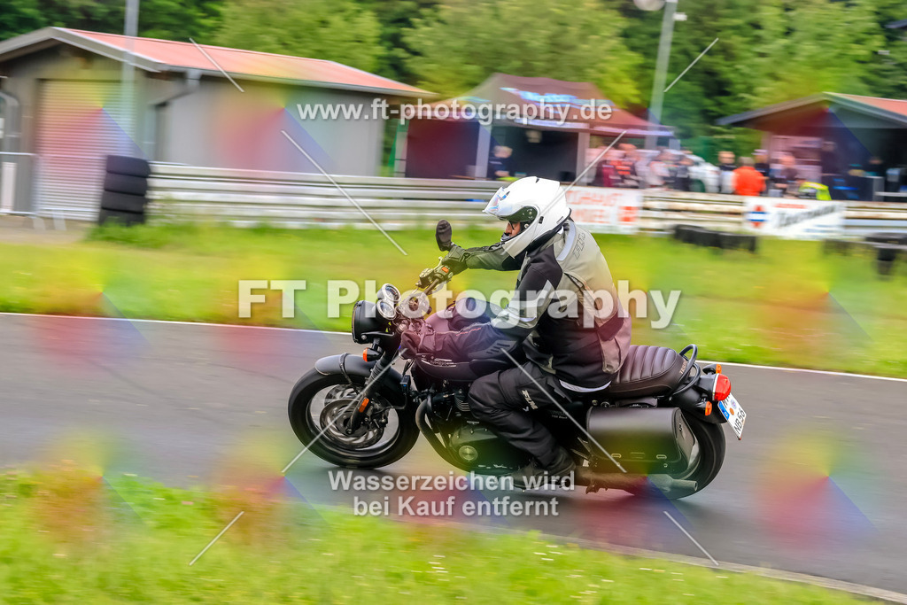 VBK-6444 | Hier findet Ihr Bilder von Touristenfahrten auf der Nürburgring Nordschleife oder von anderen Veranstaltungen die ich besucht habe. Viel Spass beim Durch Schauen 