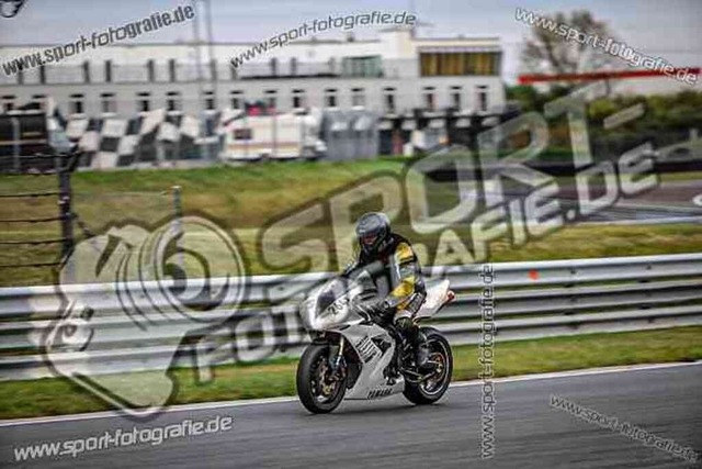 pubi2200 | Professionelle Fotos von Sportveranstaltungen, aber auch Hochzeiten und anderen Events. - Realisiert mit Pictrs.com