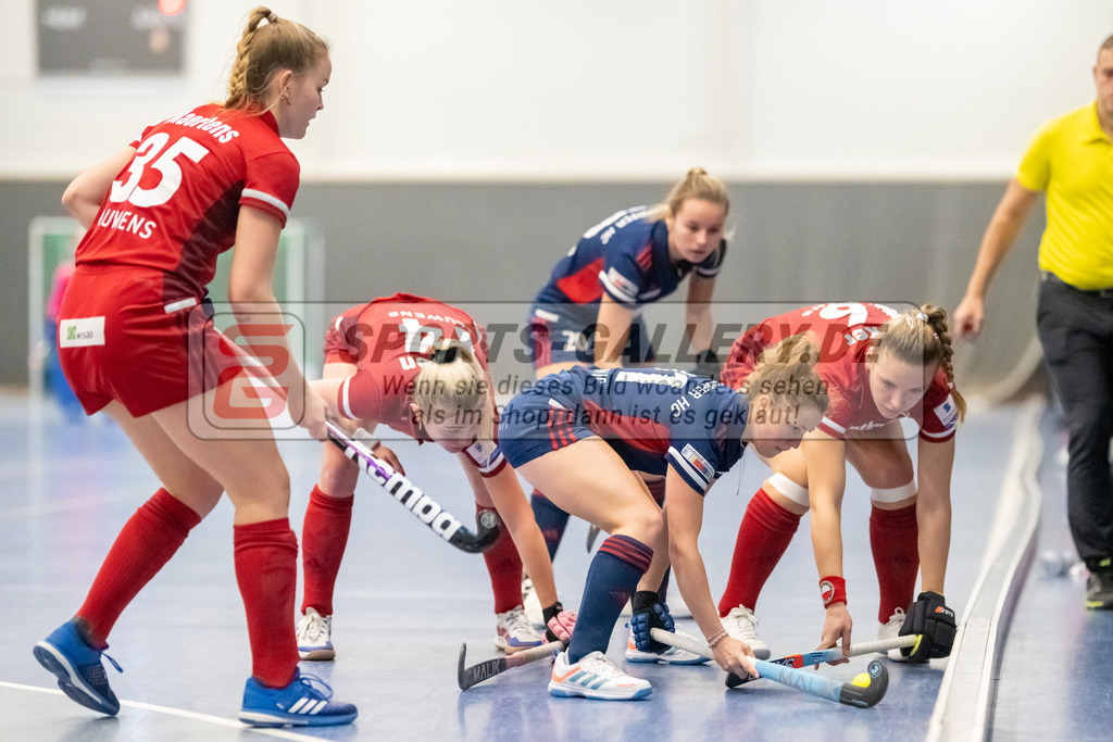 SFE_20221127_0060 | 1. Bundesliga Hockey Damen Düsseldorfer HC - Rot-Weiss Köln am 27.11.2022 in Düsseldorf (Düsseldorfer Hockeyclub 1905 e.V.), Photo: Stephan Fehrmann 2022 (Sports-Gallery)