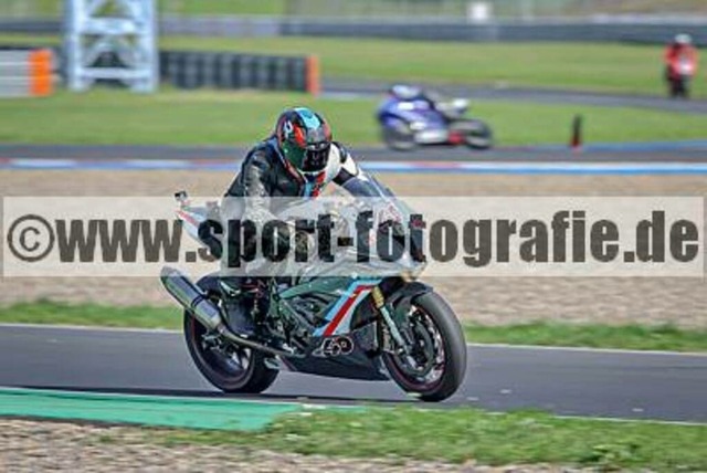 spof9100 | Professionelle Fotos von Sportveranstaltungen, aber auch Hochzeiten und anderen Events. - Realisiert mit Pictrs.com