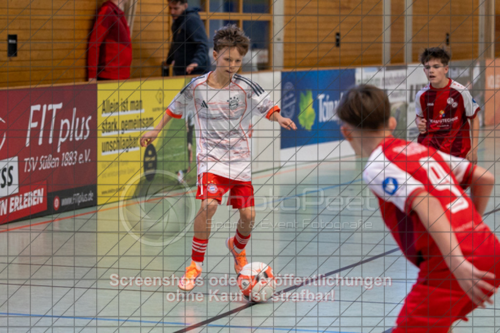 20251213_110032_0359 | FC Bayern München - SGM Do/Rei U13 227. internationaler Prinzing Junior Cup in der Donzdorfer Lautertalhalle - 13.12.2025,Foto: PhotoPeet-Sportfotografie/Peter Harich