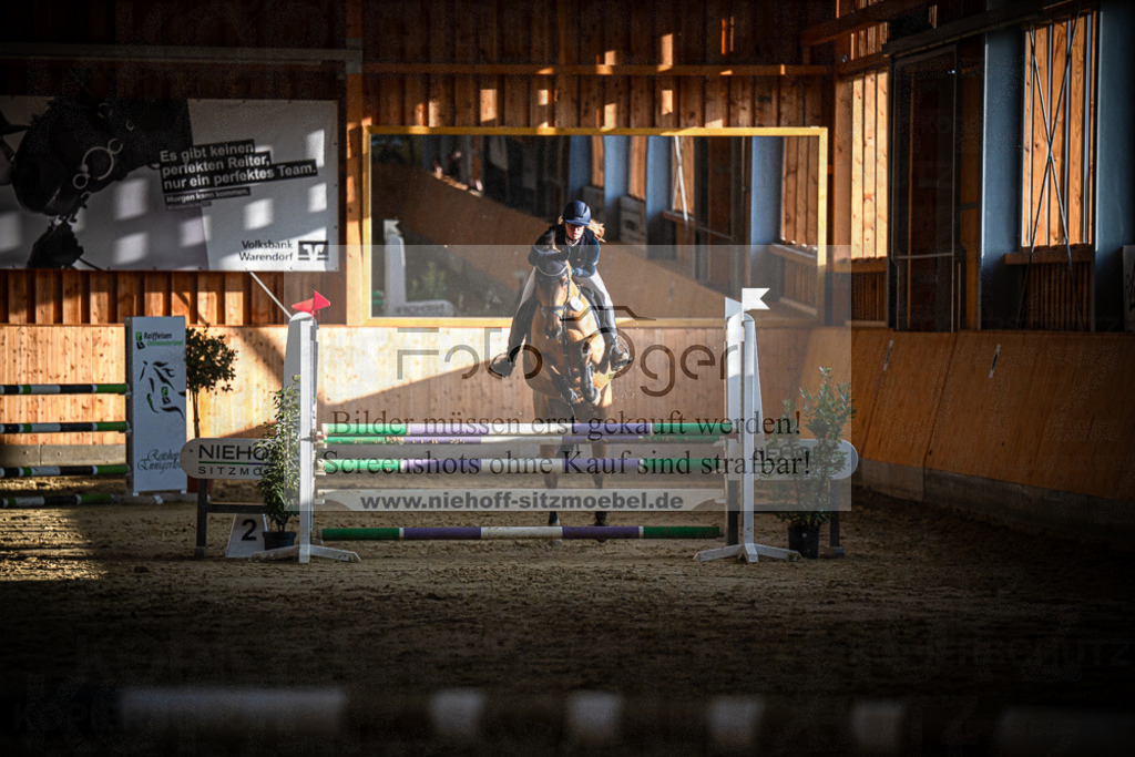 DOS_0604 | Entdecke hochwertige Reitturnierfotos von Foto Oger. Professionell, emotional und authentisch – jetzt Lieblingsmomente im Shop bestellen.Deutschlandweite Turnierfotografie. - Realisiert mit Pictrs.com