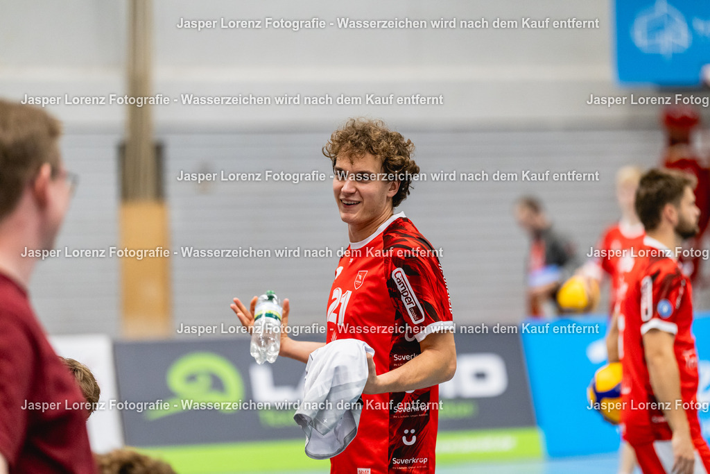 Volleyball I Herren I Saison 2026-2027 I 2. Bundesliga Nord I 06. Spieltag I Kieler TV - VV Humann Essen | Jasper Lorenz Fotografie - Realisiert mit Pictrs.com