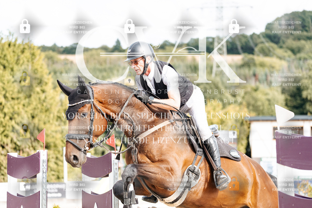 CK902502 | Turnierfotografie Pferdefotografie Trier Rheinland-Pfalz Pferdesport Reitsport Tierfotografie Sportfotografie Pferdevideo Pferdevideografie Equestrianvideography equestrianphotography  - Realisiert mit Pictrs.com