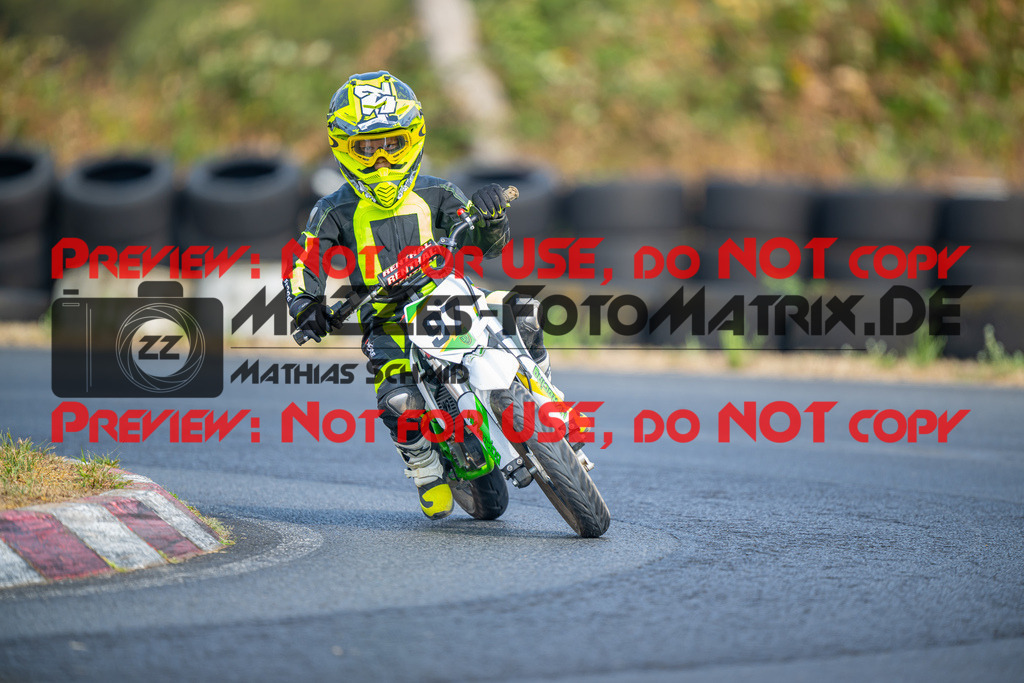 MaZZes-Fotomatrix-20260816-617020 | ROOKIES