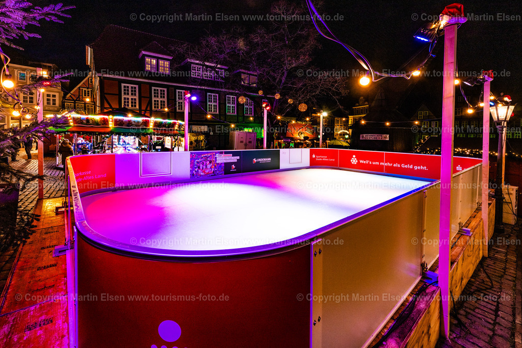 Stade Fischmarkt Weihnachtsmarkt_Eisbahn_ELS_7120281124 | Fotos aus den Touristenorten aus Norddeutschland. - Realisiert mit Pictrs.com
