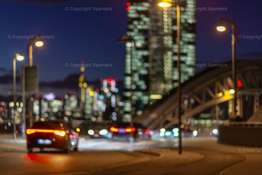 CRO_Frankfurt_Skyline_Bokeh60 | sparepix - Realisiert mit Pictrs.com