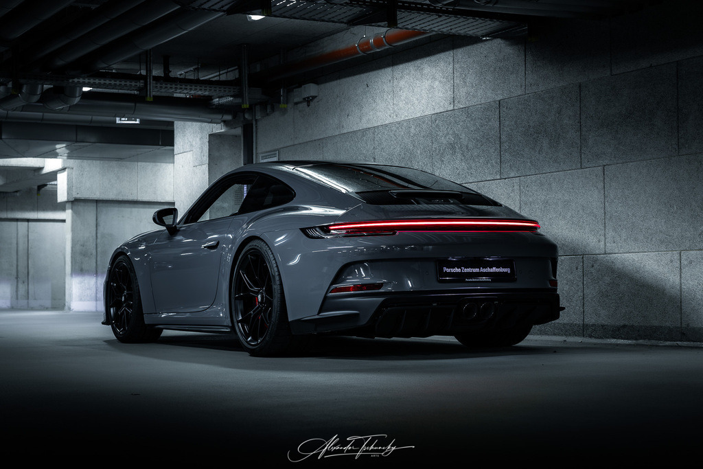 911 GT3 Touring Clausi | Entdecken Sie die faszinierende Welt von Alexander Tschuncky Arts: Kreative Fotografie, atemberaubende Automobilkunst und hochwertiger Bilderdruck. Lassen Sie sich inspirieren! - Realisiert mit Pictrs.com