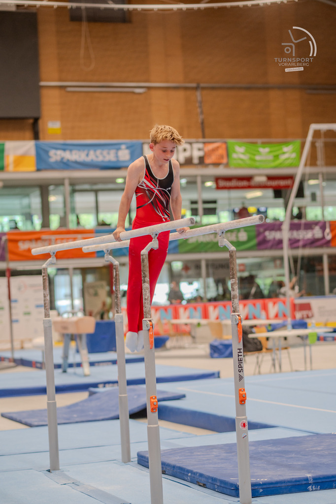 DSC_1144 | "Fussifoto.com – Ihr Ansprechpartner für hochwertige Fotografie! Entdecken Sie kreative Bilder und professionelle Dienstleistungen. Kontaktieren Sie uns für Ihre Projekte!"