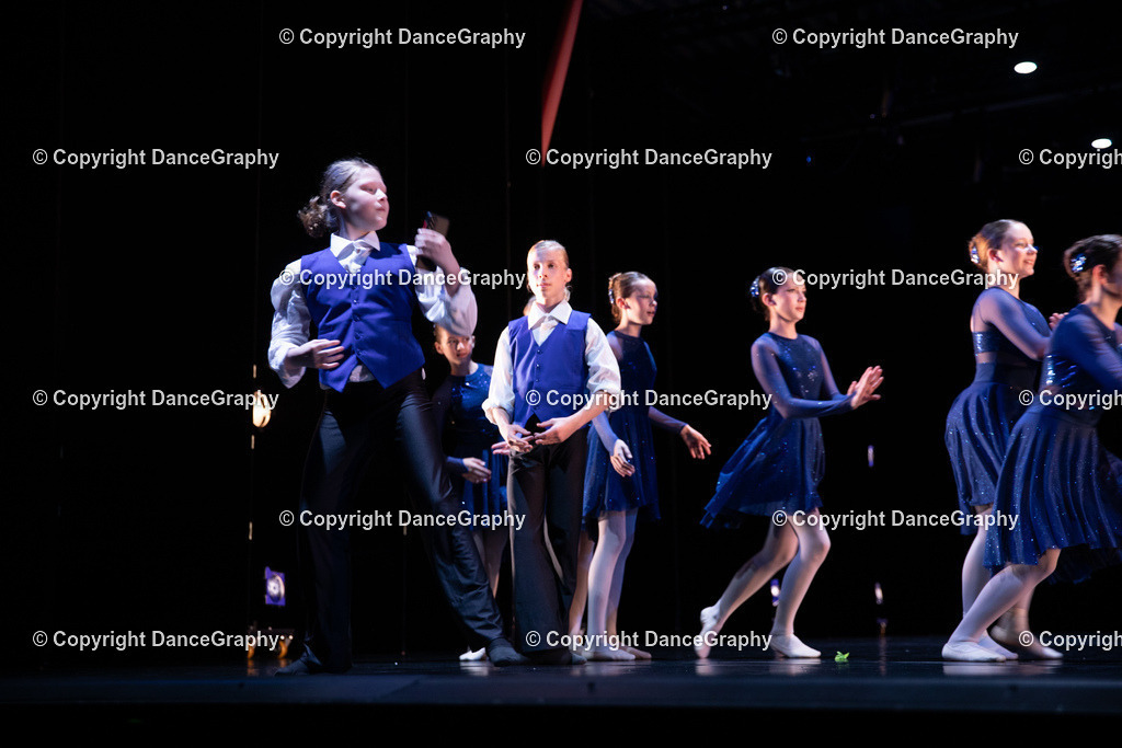 GPHY5063 | DanceGraphy - Realisiert mit Pictrs.com