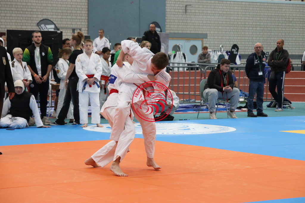 1J7A3101 | Fotos vom Adler Cup - Pictures from Adler Cup

Hier findet Ihr alle Eindrücke und großen Momente der Adler Cup Wochenenden. Here you will find all impressions and great moments of the Adler Cup weekends. - Realisiert mit Pictrs.com