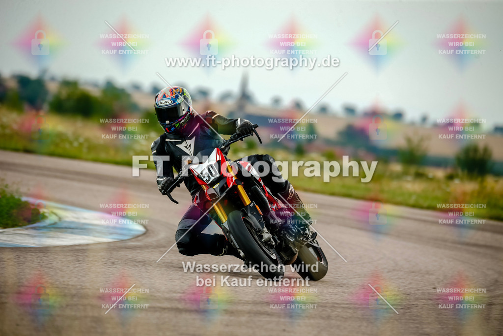 Chambley Juli-2268 | Hier findet Ihr Bilder von Touristenfahrten auf der Nürburgring Nordschleife oder von anderen Veranstaltungen die ich besucht habe. Viel Spass beim Durch Schauen 