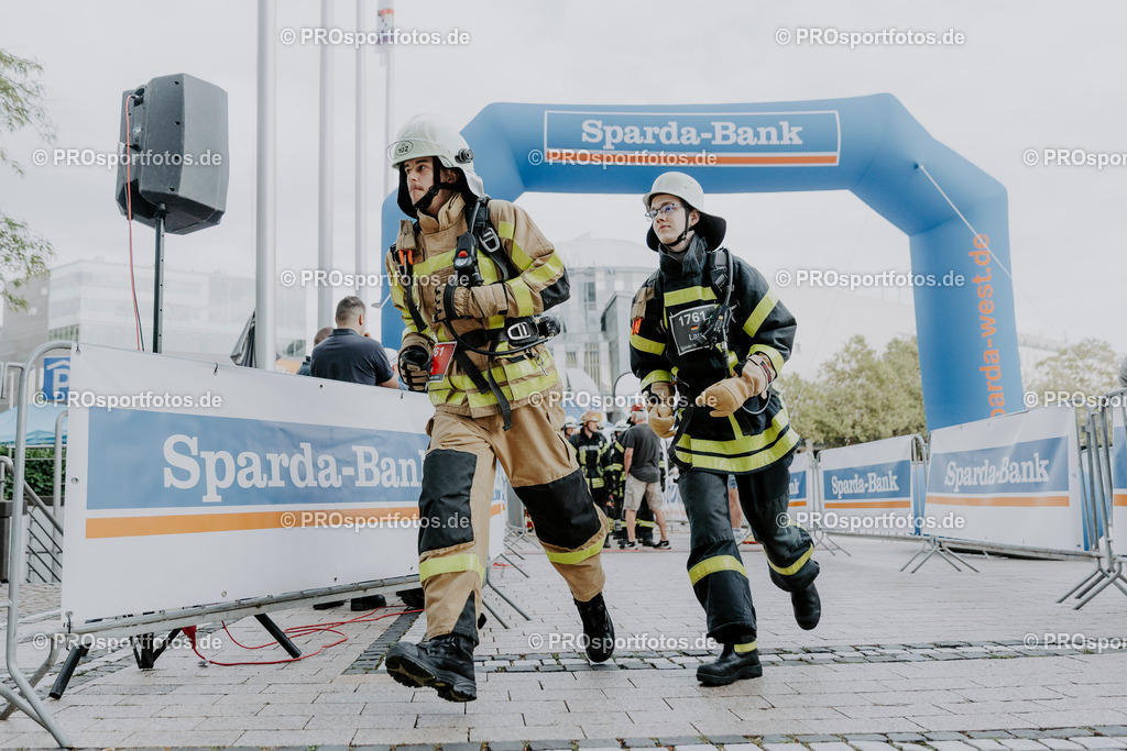 240825_Treppenlauf-777 | Professionelle Fotos Ihrer Laufsportveranstaltung.