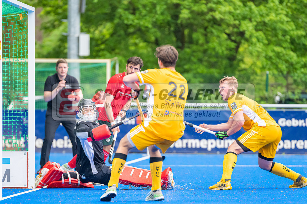 HK_20230507_108048 | 1. Bundesliaga Herren Creefelder HTC - Harvestehuder THC  am 7.5.2023 Crefelder HTC ( CHTC ), Krefeld  , Joshua Onyekwue Nnaji Torwart ( Crefelder HTC #29 ) , Körper Michael ( Harvestehuder THC #9 )