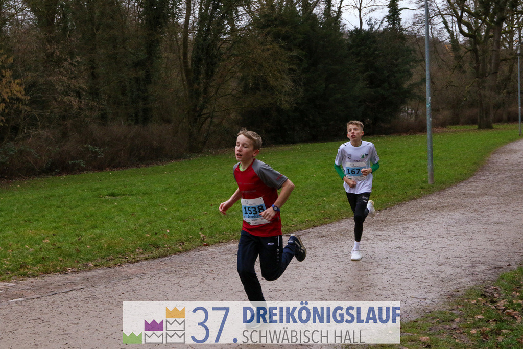 Stadtwerke Jugendlauf 1700m | 3 Koenigslauf 2023 - Realisiert mit Pictrs.com