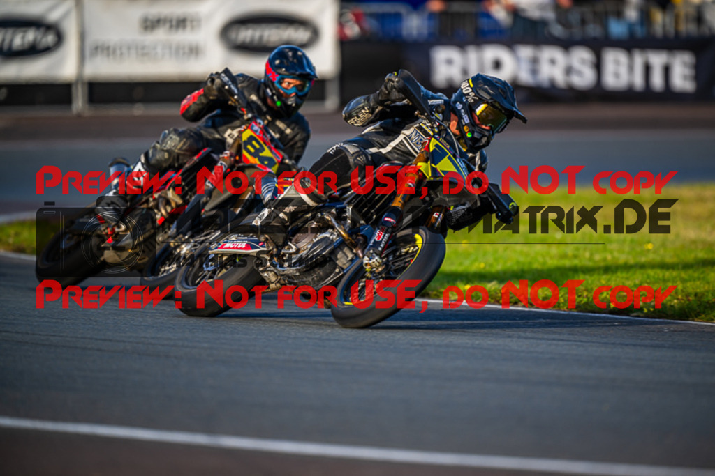 MaZZes_FotoMatrix_231001_8206 | S1