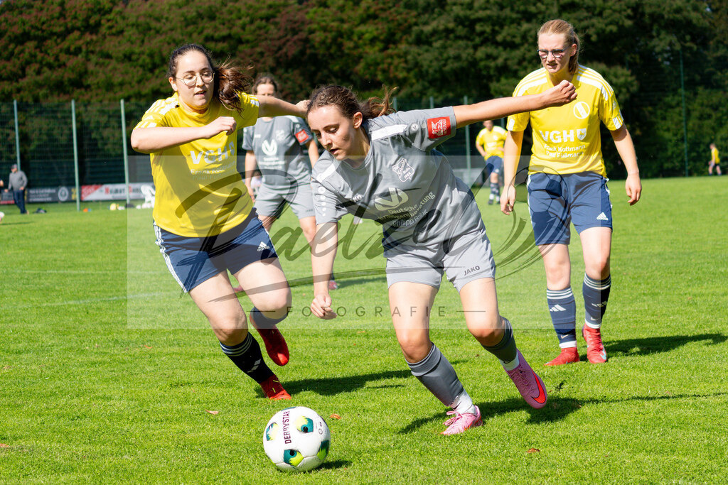 20260906_RULSVK_0843 | Fußball, Frauen:   beim Spiel der Kreisliga zwischen SG Rulle/Haste vs. SV Kettenkamp am 06.09.2026 im Stavermann-Sportpark in Rulle/Wallenhorst, Deutschland.(Foto von Nico Paetzel) - Realisiert mit Pictrs.com