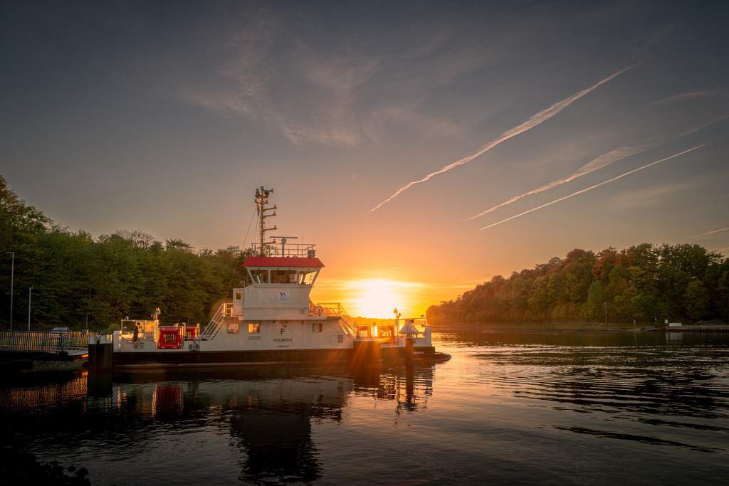 CCH_5751 | Entdecken Sie hochwertigen Fotodruck auf Leinwand, Acrylglas, Alu-Dibond und weiteren Materialien bei Fotodruck Online. Gestalten Sie individuelle Wandbilder in bester Qualität – ideal für besondere Erinnerungen und stilvolle Dekorationen. 