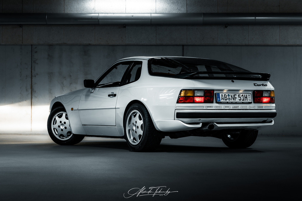 R6AT7105 _Alexander Tschuncky | Entdecken Sie die faszinierende Welt von Alexander Tschuncky Arts: Kreative Fotografie, atemberaubende Automobilkunst und hochwertiger Bilderdruck. Lassen Sie sich inspirieren! - Realisiert mit Pictrs.com