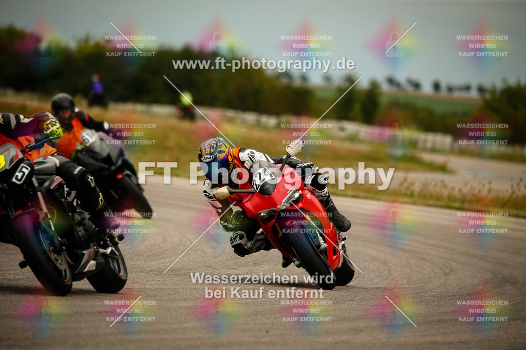 _MOT6709 | Hier findet Ihr Bilder von Touristenfahrten auf der Nürburgring Nordschleife oder von anderen Veranstaltungen die ich besucht habe. Viel Spass beim Durch Schauen 