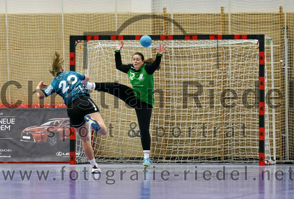 2022-11-27_096_SV_Anzing_gegen_HT_Muenchen_II | Anzing, Deutschland, 27.11.2022:
Handball, Bezirksliga 2022 / 2023, 7. Spieltag, SV Anzing gegen HT München II, Endergebnis: 28:32

Stephanie Rühl (HT München, #20)

Foto: Christian Riedel / fotografie-riedel.net