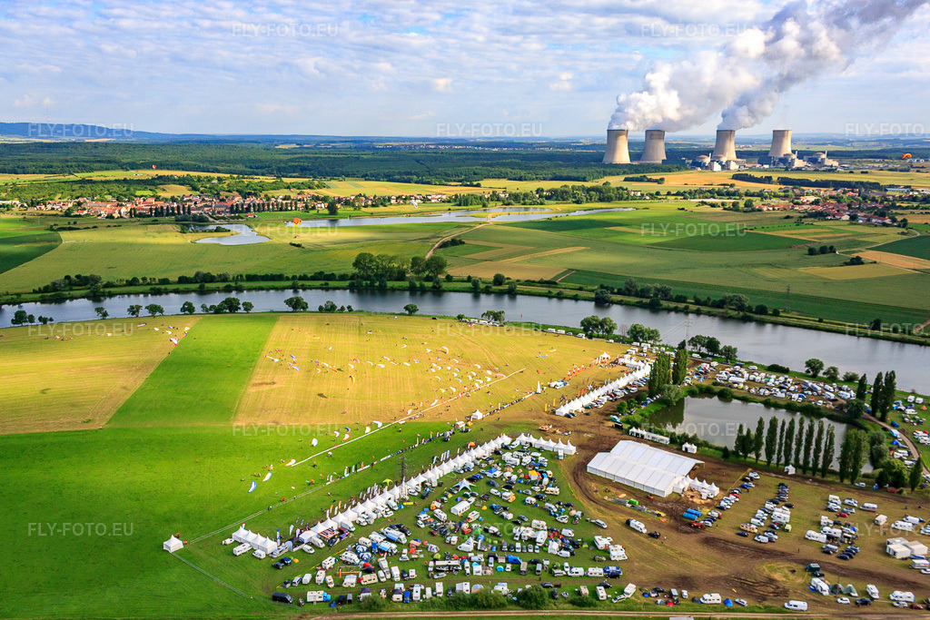 Vue aérienne: Site d'atterrissage Paramoteur Bimondial à Basse-Ham dans le département Moselle, France – .Photo: IMG_50581.jpg prise le 23/06/2012 par Werner Riehm/FLY-FOTO.eu – Résolution de l'original: 4752 x 3168 px