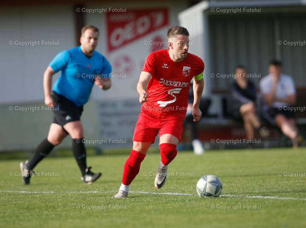 A_LUI_30032024_18 | SPORT ,FUSSBALL, LL OST ASKOE OEDT 1B-UFC PIENO ROHRBACH 30.03.2024 IM BID: MANUEL SCHMIDL (OEDT1B) UND (ROHRBACH) FOTO:FOTOLUI