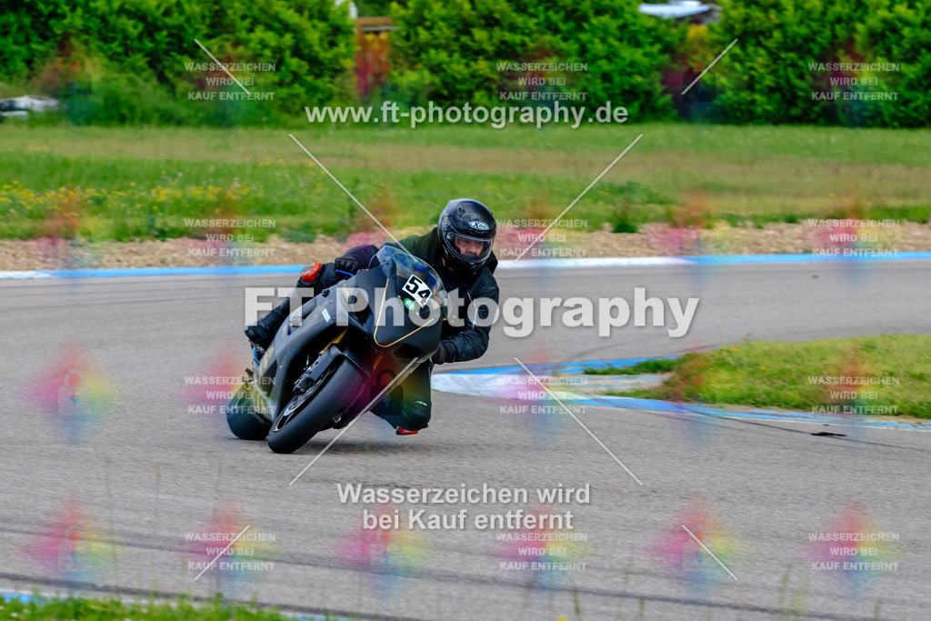 MotoTeam-8799 | Hier findet Ihr Bilder von Touristenfahrten auf der Nürburgring Nordschleife oder von anderen Veranstaltungen die ich besucht habe. Viel Spass beim Durch Schauen 
