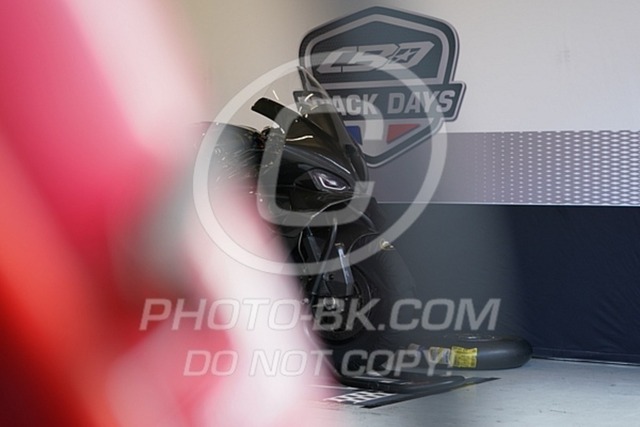 2025_04_11_PBK_10740 | Sportfotografie; SlowMotion; Video; Rennstrecke; Hafeneger; Speer; Racing; RSE; BMW; CBO; Trackday; Motorsportarena; Hockenheimring; Brno; Most; Barcelona; Valencia