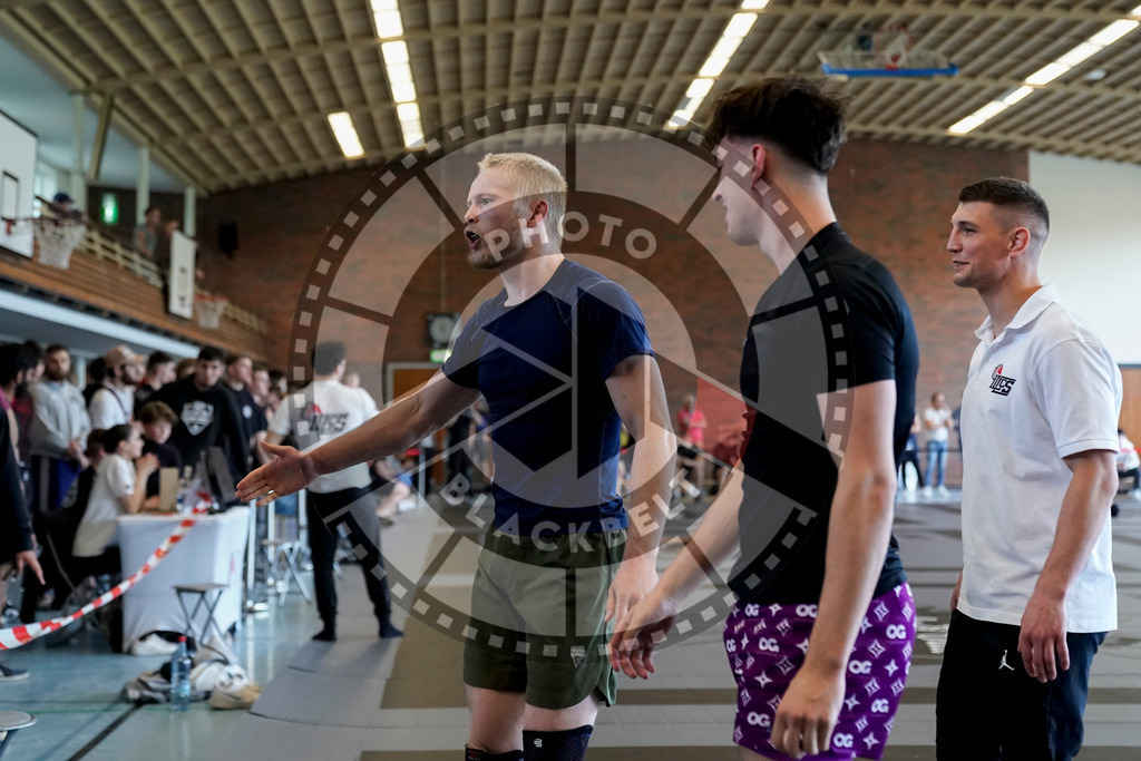 20240608PBB00908 | Fighters compete during the ILLCS VII summer edition luta livre competition in Hannover, Germany, on June 8, 2024.