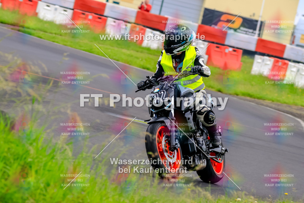 VBK-6852 | Hier findet Ihr Bilder von Touristenfahrten auf der Nürburgring Nordschleife oder von anderen Veranstaltungen die ich besucht habe. Viel Spass beim Durch Schauen 