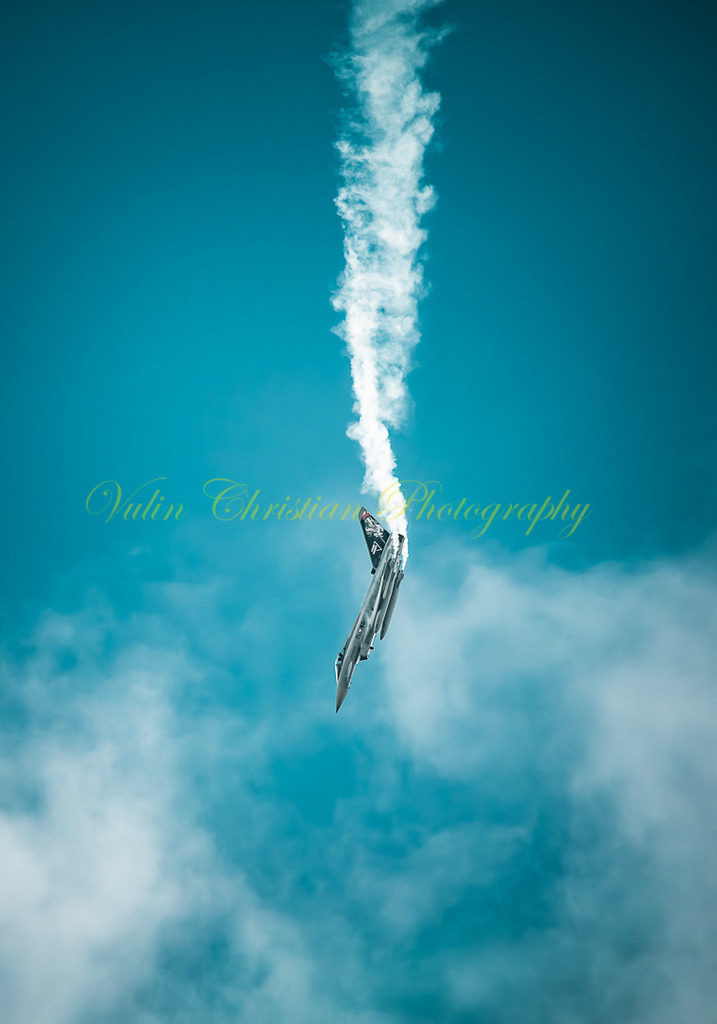 P 111 | Christian Vulin  - Realisiert mit Pictrs.com