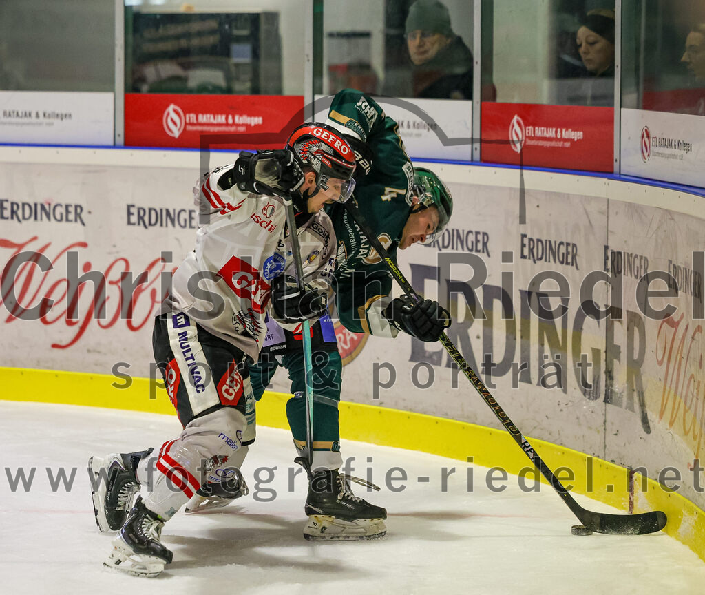 2026-02-08_031_TSV_Erding_gegen_ECDC_Memmingen_Indians | Erding, Deutschland, 08.02.2026:Eishockey, Oberliga Süd 2025 / 2026, 45. Spieltag, TSV Erding gegen ECDC Memmingen Indians, Endergebnis: Jesse Kauhanen (Erding Gladiators, #4)Foto: Christian Riedel / fotografie-riedel.net