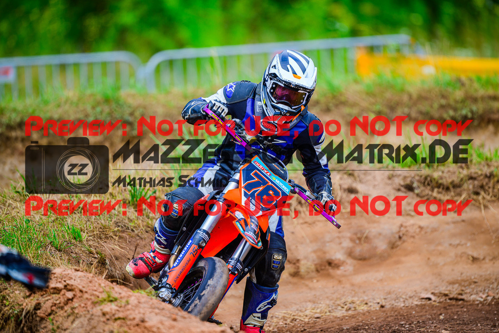 MaZZes_FotoMatrix_240817_6007705_9418 | S3