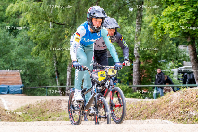 BayBMX2026-04890 | Fotogalerie von Thomas Dettweiler mit Eventbildern und lizenzfreien Fotos. Perfekt als Wandbild, für Büro, Website oder private Nutzung. - Realisiert mit Pictrs.com