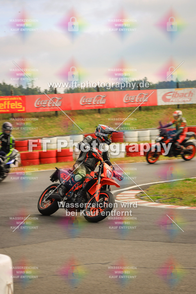 _DSK1939 | Hier findet Ihr Bilder von Touristenfahrten auf der Nürburgring Nordschleife oder von anderen Veranstaltungen die ich besucht habe. Viel Spass beim Durch Schauen 