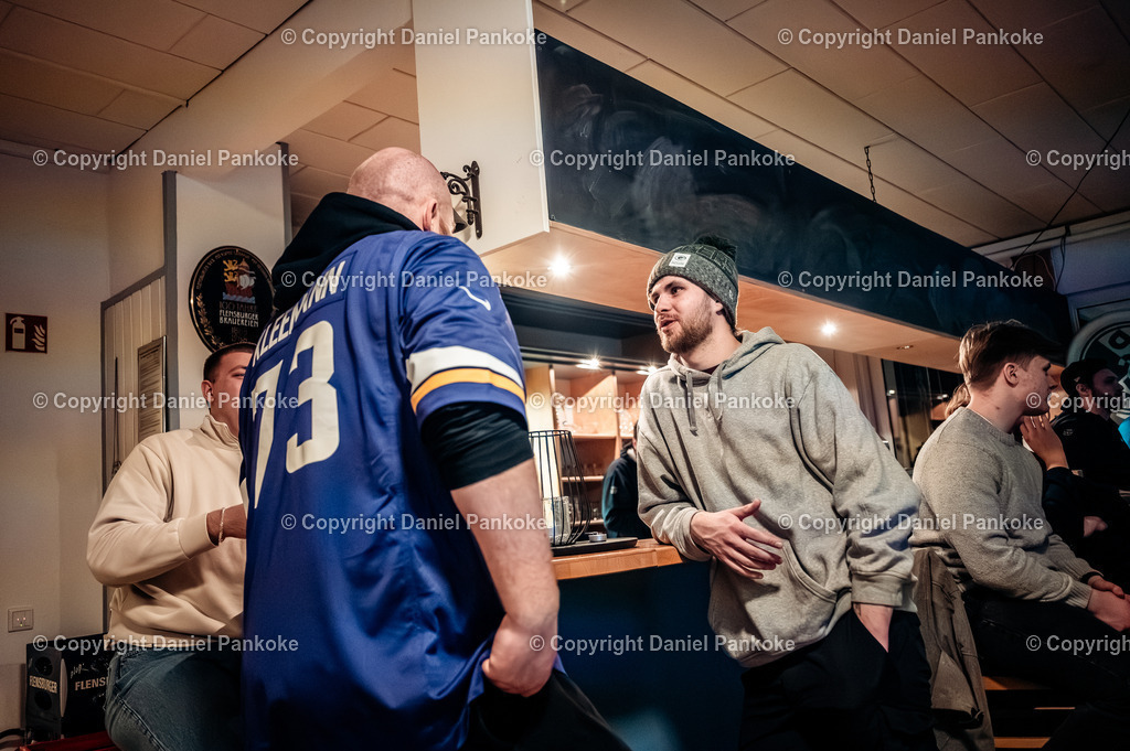 Superbowl 60 Watchparty Sealords Flensburg (11 von 50) | dp-photography - Realisiert mit Pictrs.com