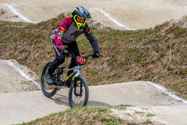 BayBMX2026-05839 | Fotogalerie von Thomas Dettweiler mit Eventbildern und lizenzfreien Fotos. Perfekt als Wandbild, für Büro, Website oder private Nutzung. - Realisiert mit Pictrs.com