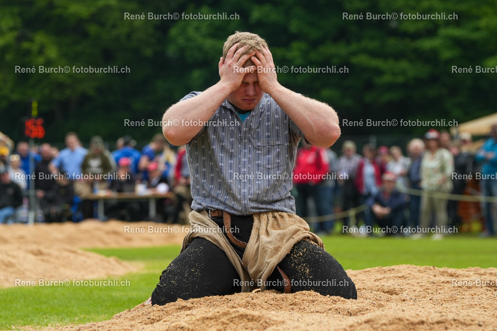 RB_08810 | René Burch leidenschaftlicher Fotograf aus Kerns in Obwalden.  Hier finden sie Sport, Landschaft und Natur Fotografie.
 - Realisiert mit Pictrs.com