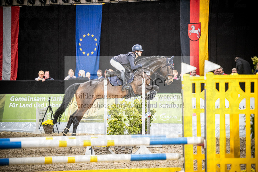 DOS_2384 | Entdecke hochwertige Reitturnierfotos von Foto Oger. Professionell, emotional und authentisch – jetzt Lieblingsmomente im Shop bestellen.Deutschlandweite Turnierfotografie. - Realisiert mit Pictrs.com