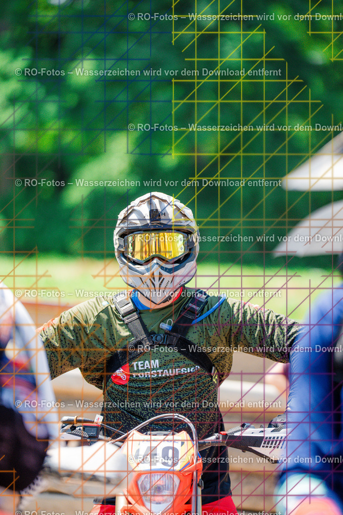 5 Lauf Schlüchtern IGE 2026-91 | Sportfotografie von RO-Fotos: Motorsport, Motocross, Enduro, Laufveranstaltungen und Triathlon. Professionelle Fotos von Sportlern und Events. - Realisiert mit Pictrs.com