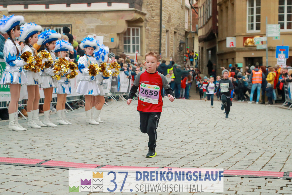 AOK JuniorCup 400m | 3Koenigslauf 2023 - Realisiert mit Pictrs.com